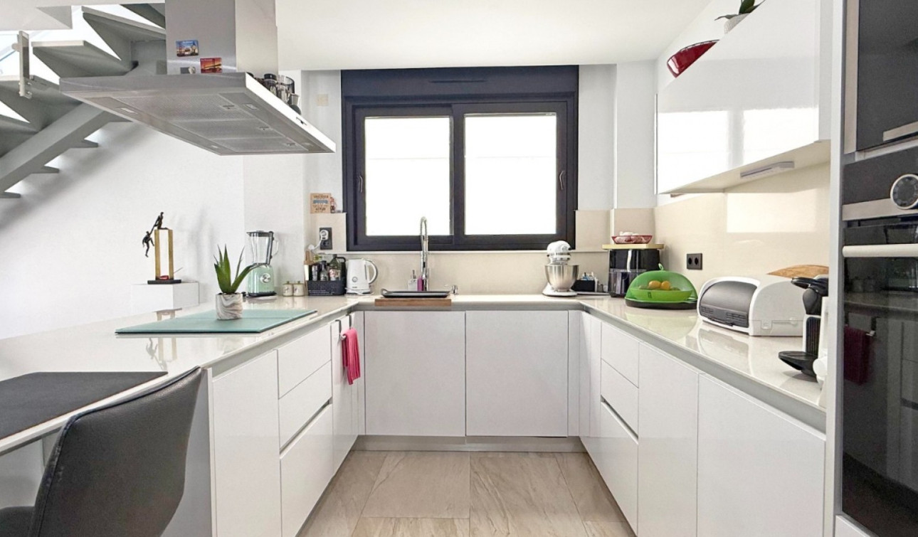 Resale - Detached Villa - Orihuela Costa - Villamartín