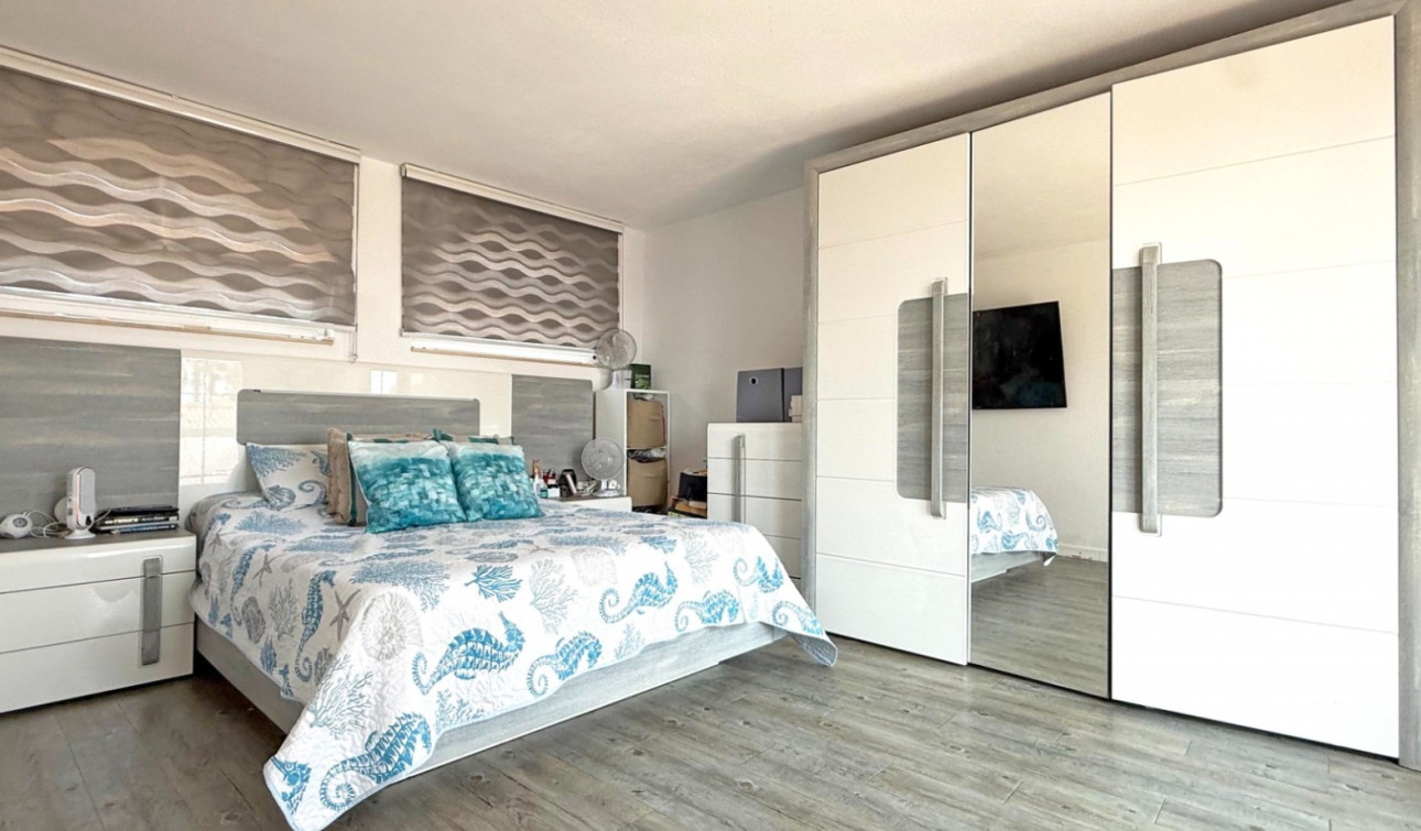 Resale - Detached Villa - Orihuela Costa - Villamartín