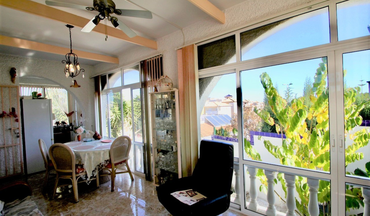 Resale - Detached Villa - Orihuela Costa - Villamartín