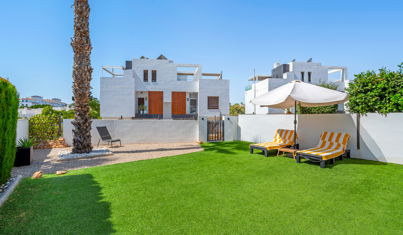 Resale - Detached Villa - Orihuela Costa - Villamartín