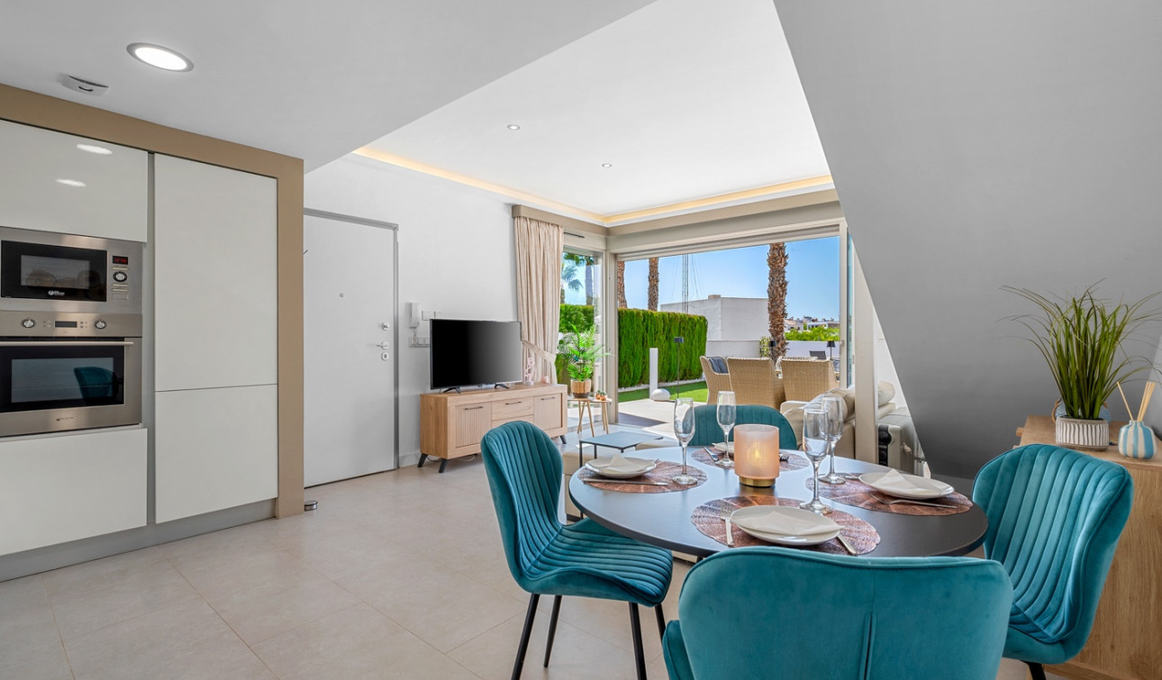 Resale - Detached Villa - Orihuela Costa - Villamartín