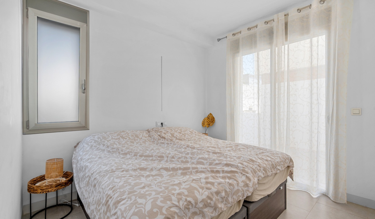 Resale - Detached Villa - Orihuela Costa - Villamartín