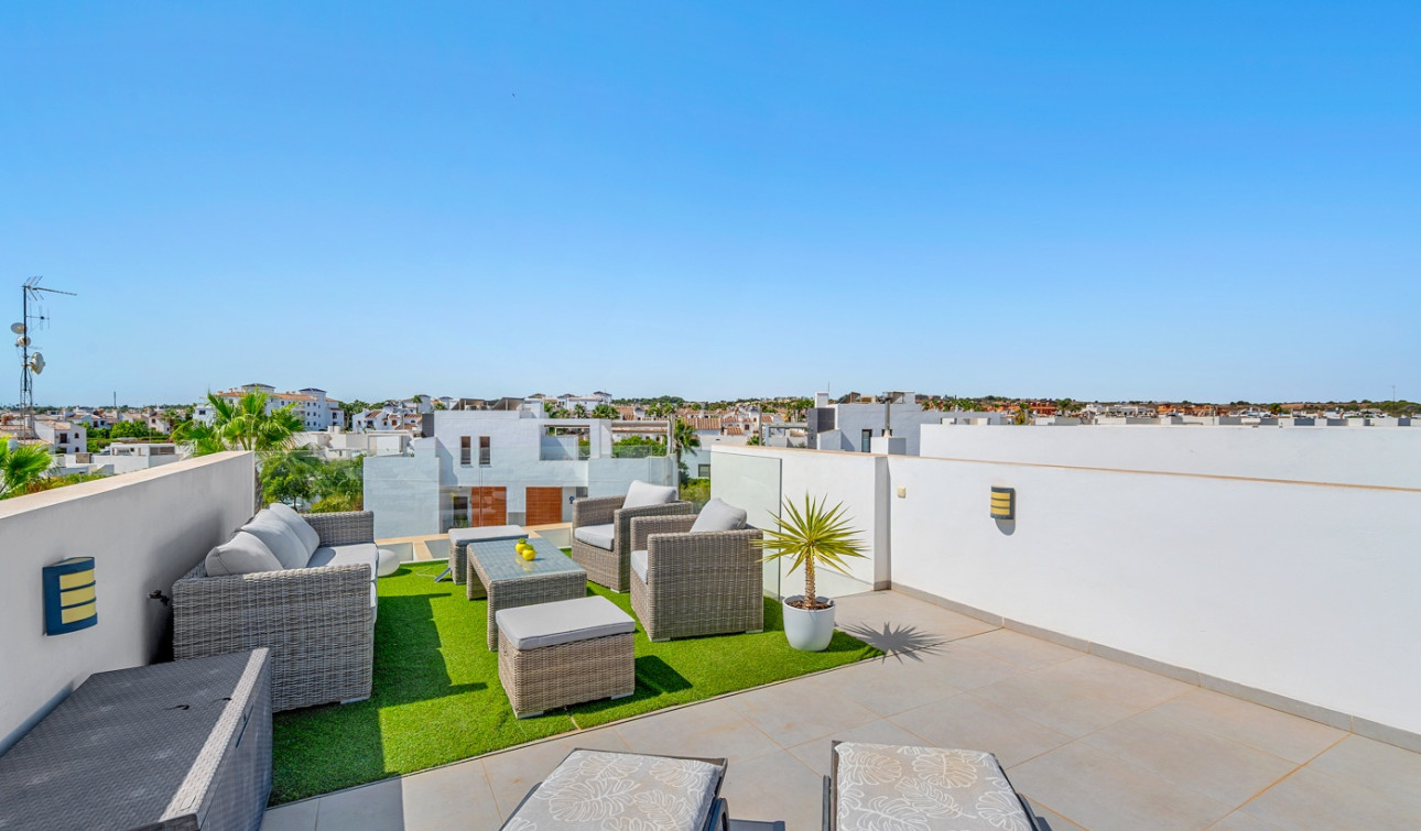 Resale - Detached Villa - Orihuela Costa - Villamartín