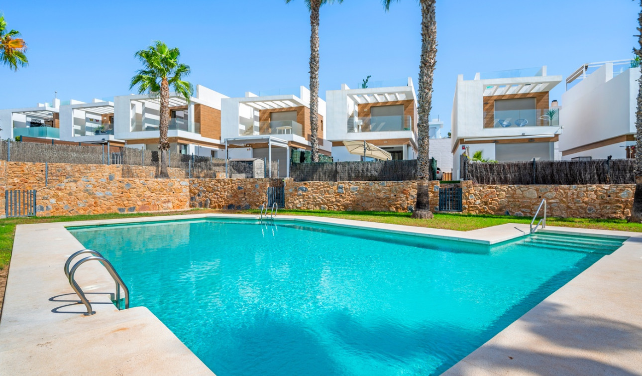 Resale - Detached Villa - Orihuela Costa - Villamartín