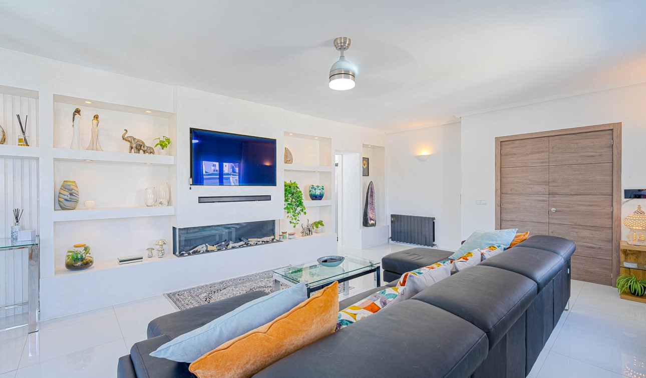 Resale - Detached Villa - Orihuela Costa - Villamartin
