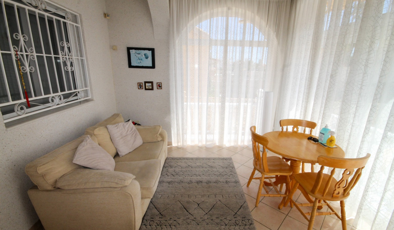 Resale - Detached Villa - Orihuela Costa - Villamartín