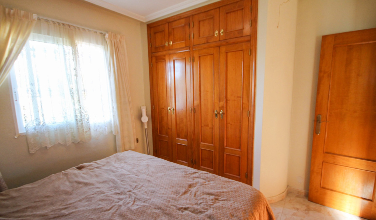 Resale - Detached Villa - Orihuela Costa - Villamartín