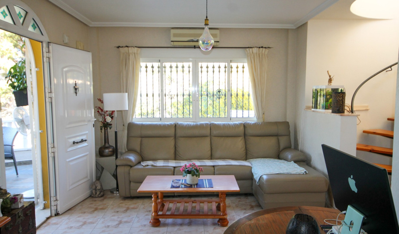 Resale - Detached Villa - Orihuela Costa - Villamartín