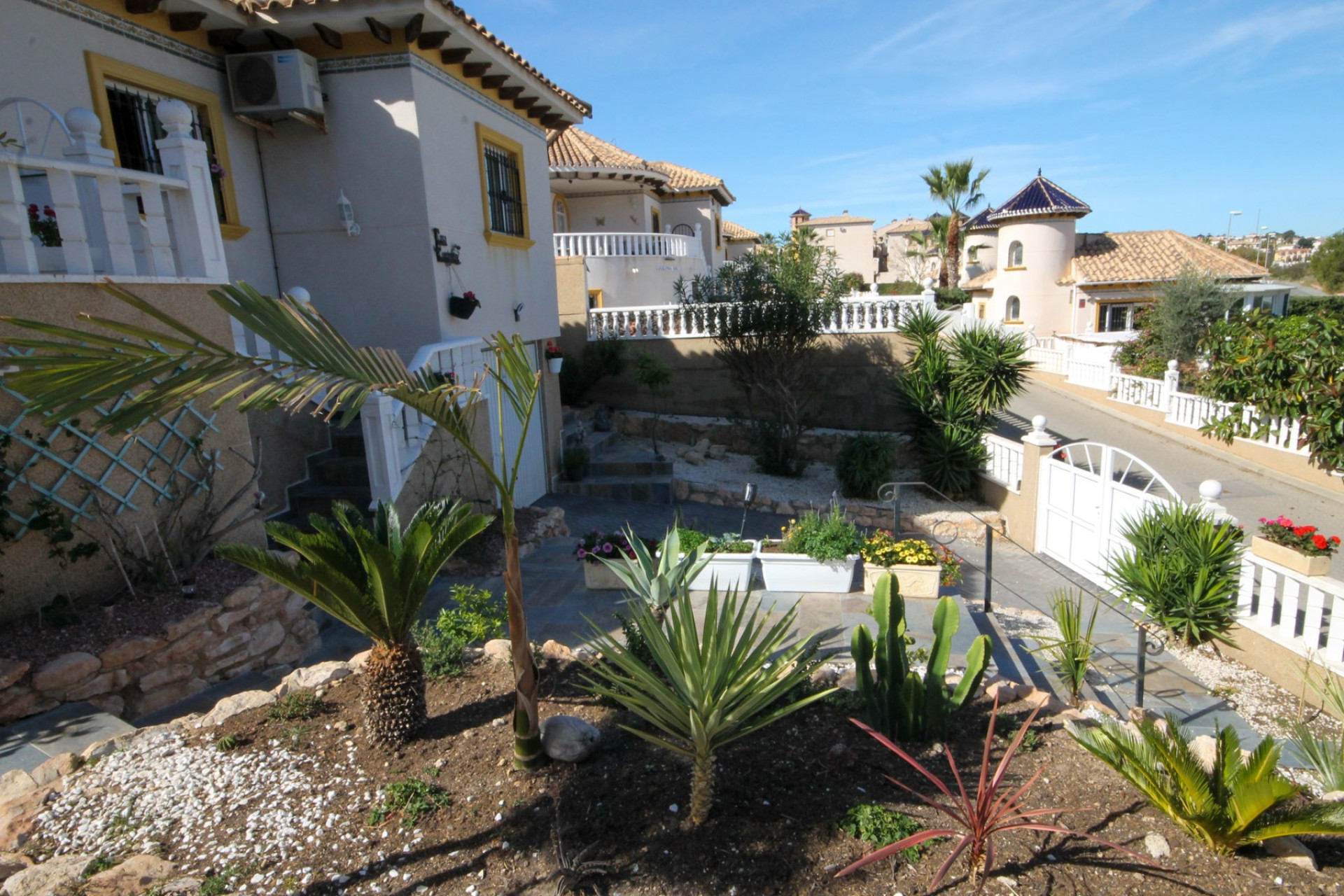 Resale - Detached Villa - Orihuela Costa - Villamartín