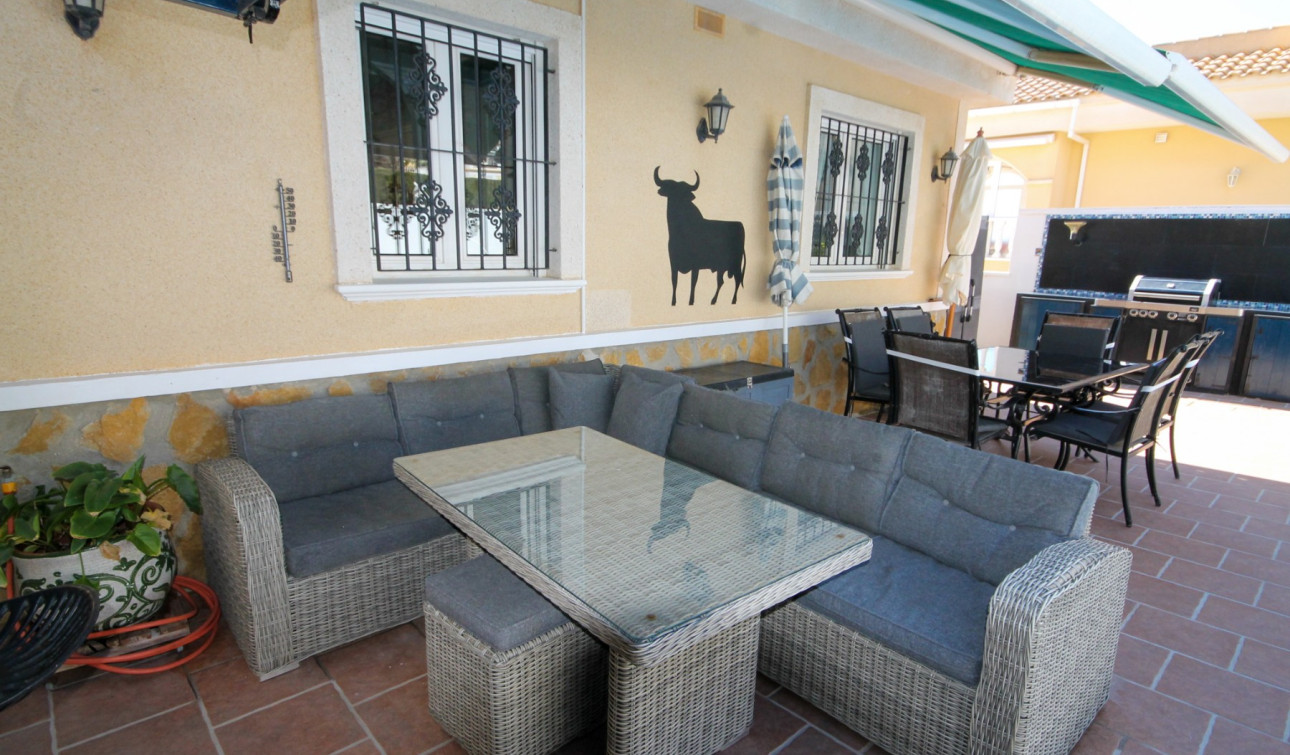 Resale - Detached Villa - Orihuela Costa - Villamartín