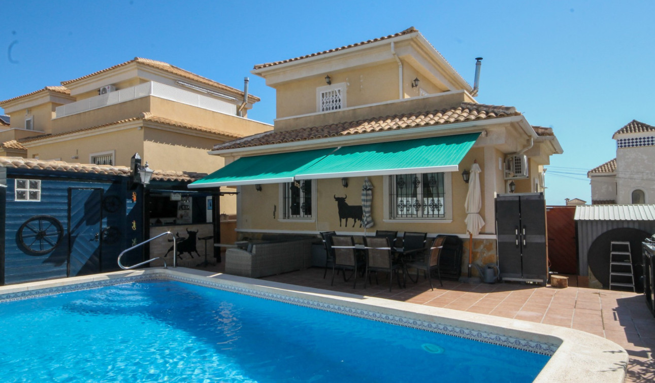 Resale - Detached Villa - Orihuela Costa - Villamartín