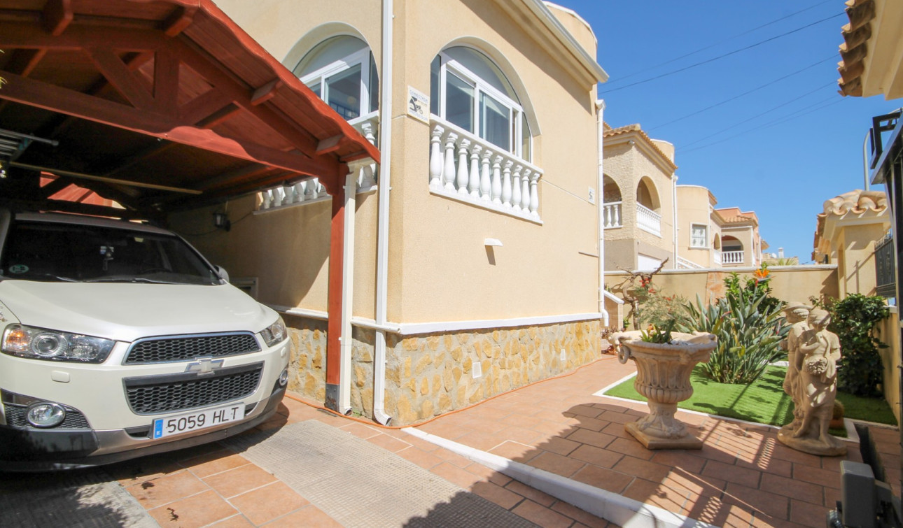 Resale - Detached Villa - Orihuela Costa - Villamartín