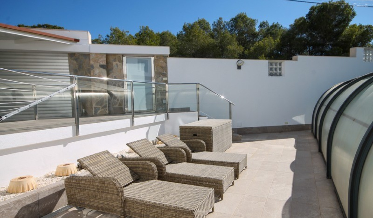 Resale - Detached Villa - Orihuela Costa - Villamartín