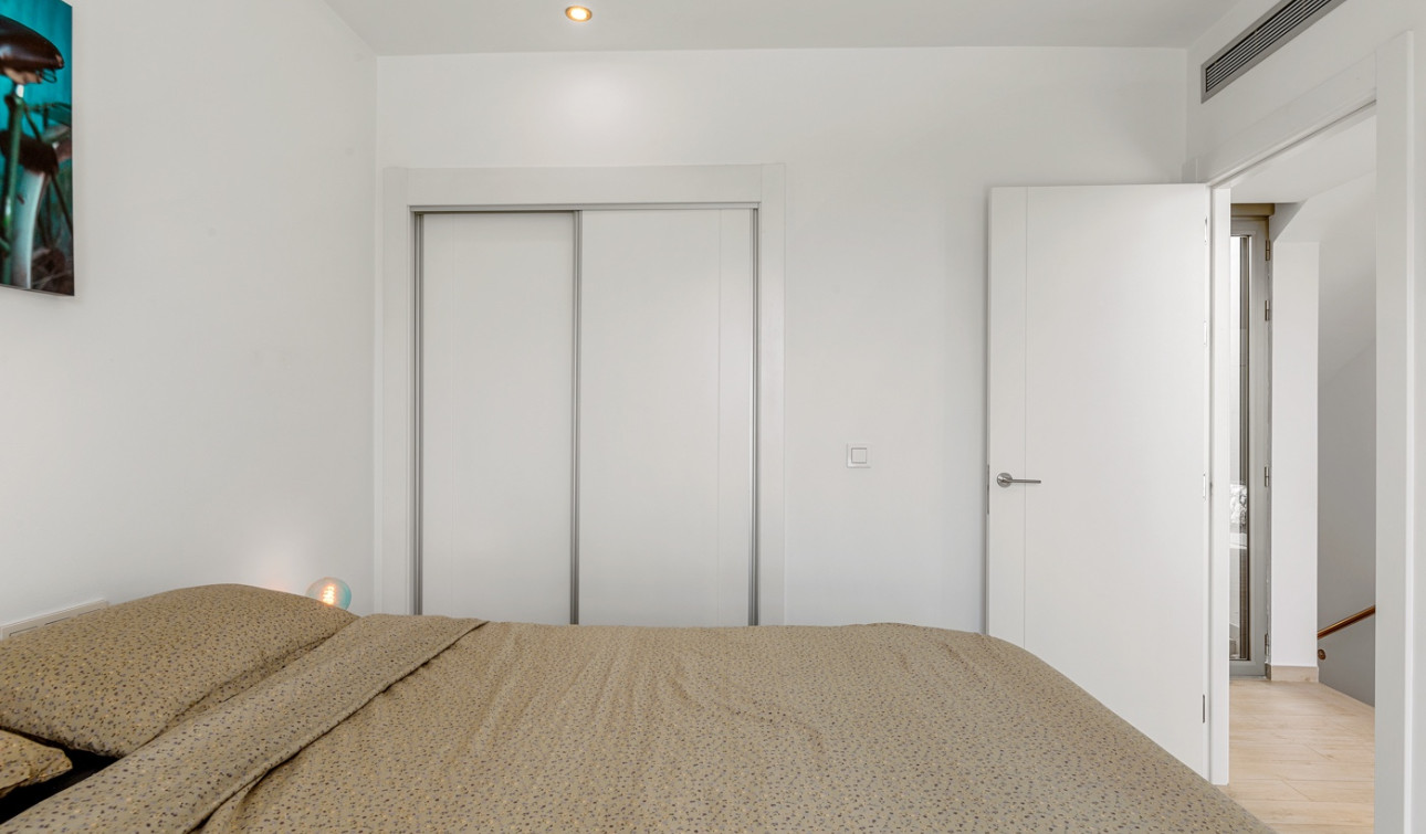 Resale - Detached Villa - Orihuela Costa - Villamartín