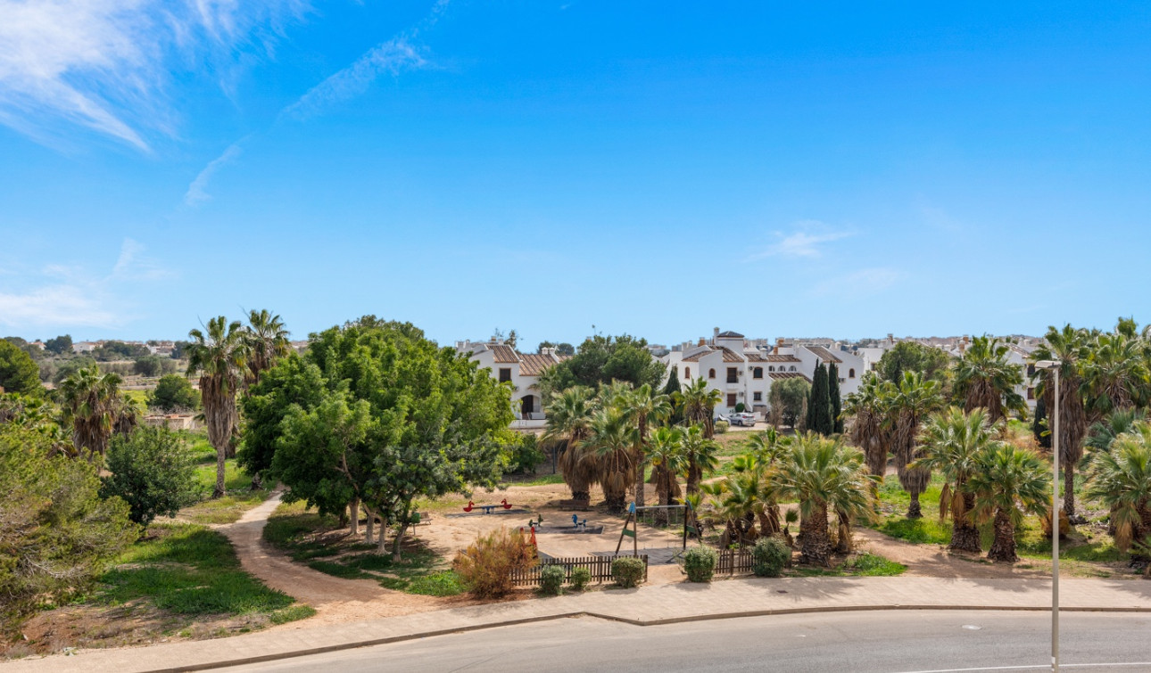 Resale - Detached Villa - Orihuela Costa - Villamartín