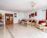 Resale - Detached Villa - Orihuela Costa - Villamartín