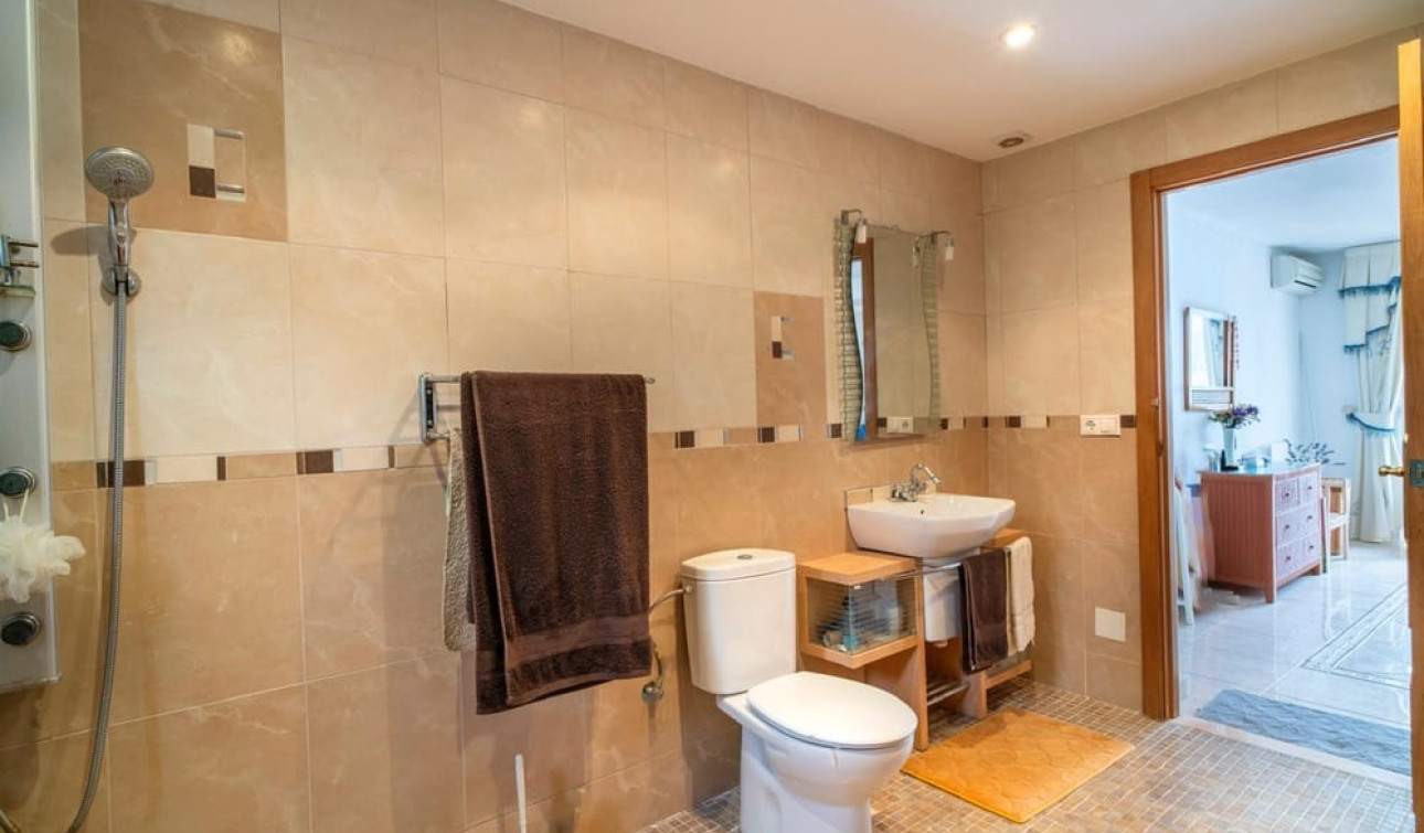 Resale - Detached Villa - Orihuela Costa - Villamartín