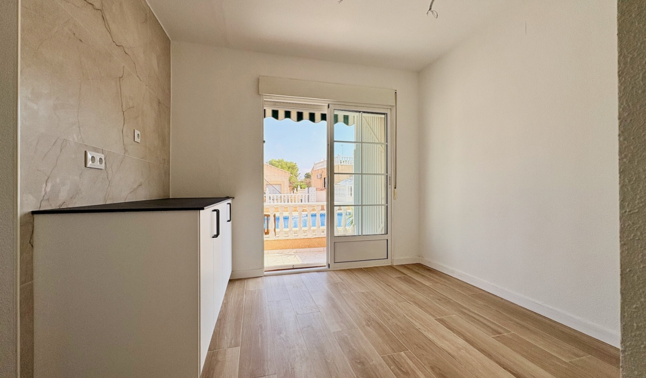 Resale - Detached Villa - Orihuela - Los Balcones