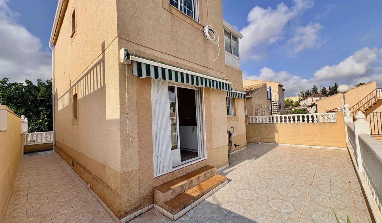 Resale - Detached Villa - Orihuela - Los Balcones