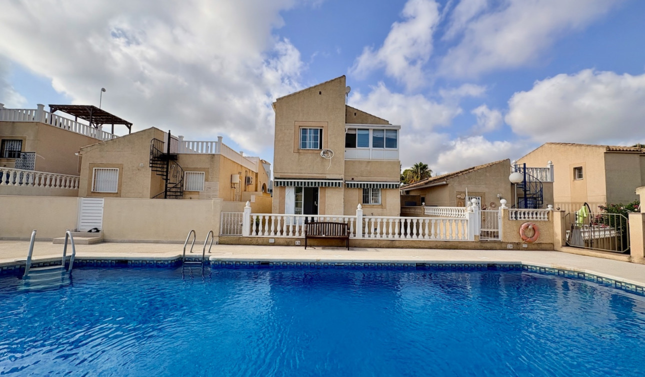 Resale - Detached Villa - Orihuela - Los Balcones