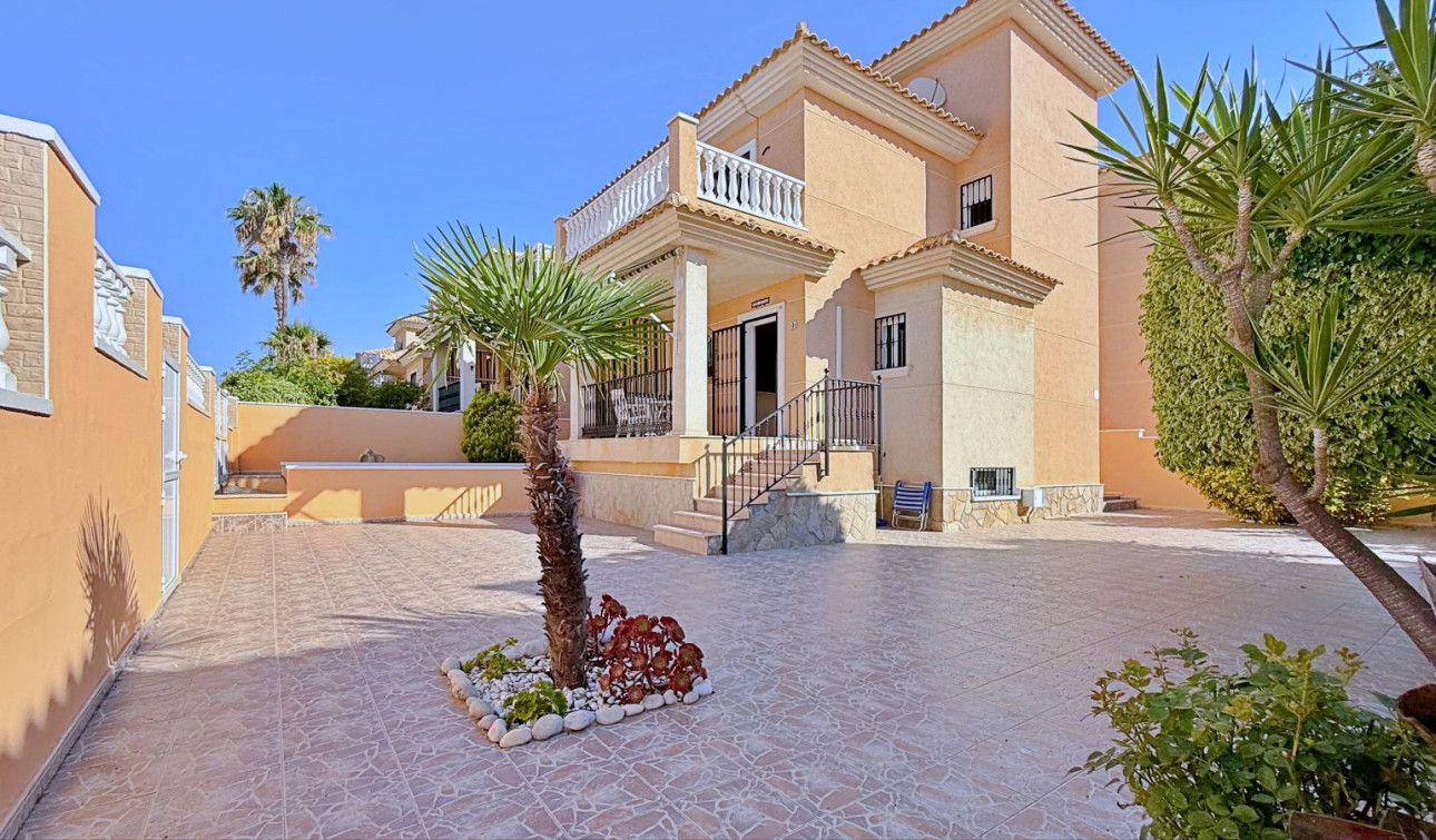Resale - Detached Villa - Orihuela - Orihuela Costa