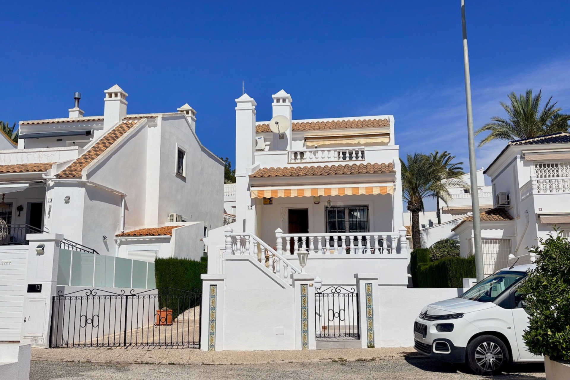 Resale - Detached Villa - Orihuela - Villamartin
