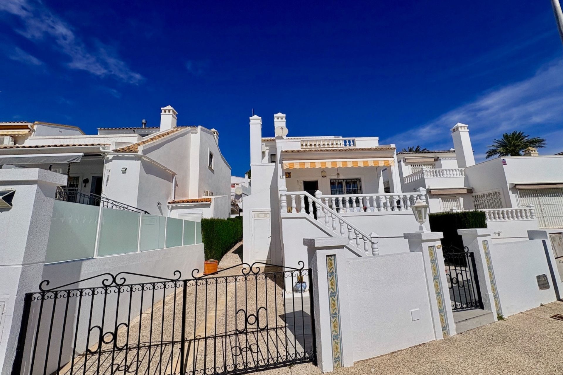 Resale - Detached Villa - Orihuela - Villamartin