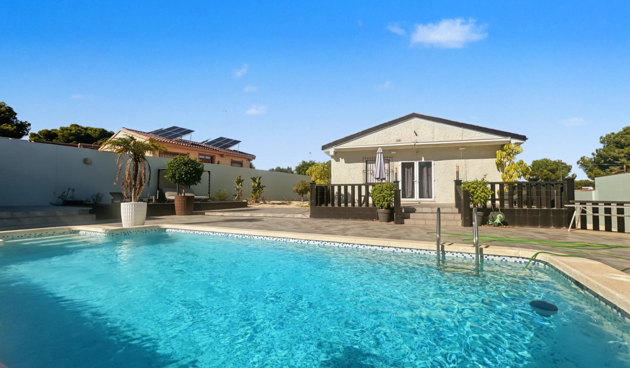 Resale - Detached Villa - Pilar de la Horadada - Pinar de Campoverde