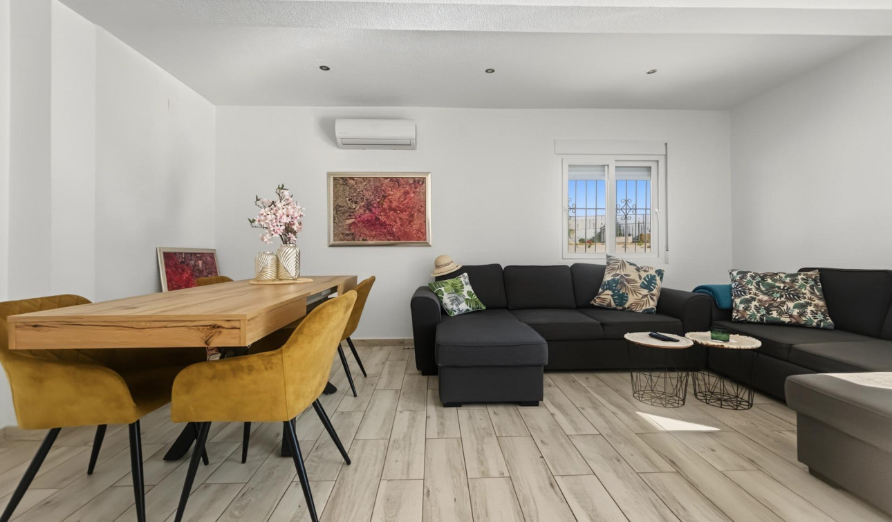 Resale - Detached Villa - Pilar de la Horadada - Pinar de Campoverde