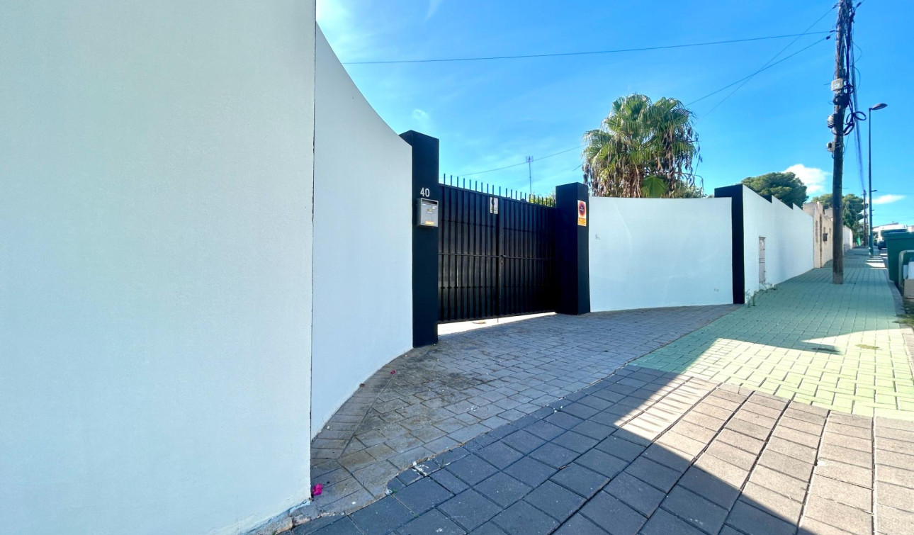 Resale - Detached Villa - Pilar de la Horadada - Pinar de Campoverde