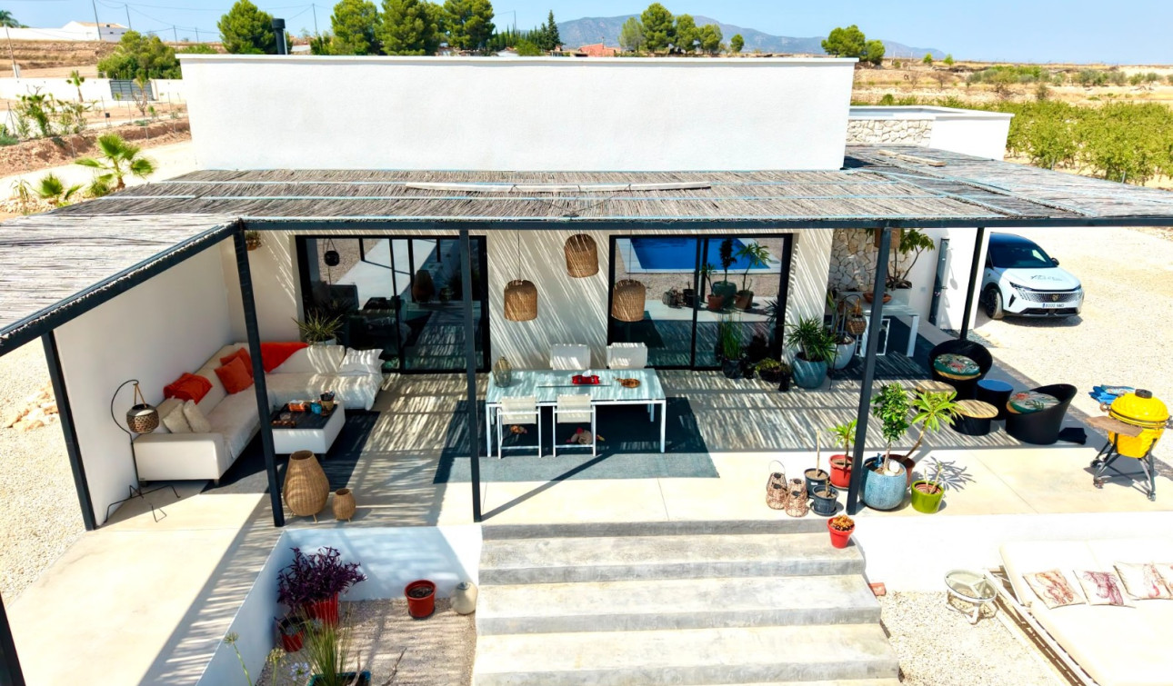 Resale - Detached Villa - Pinoso