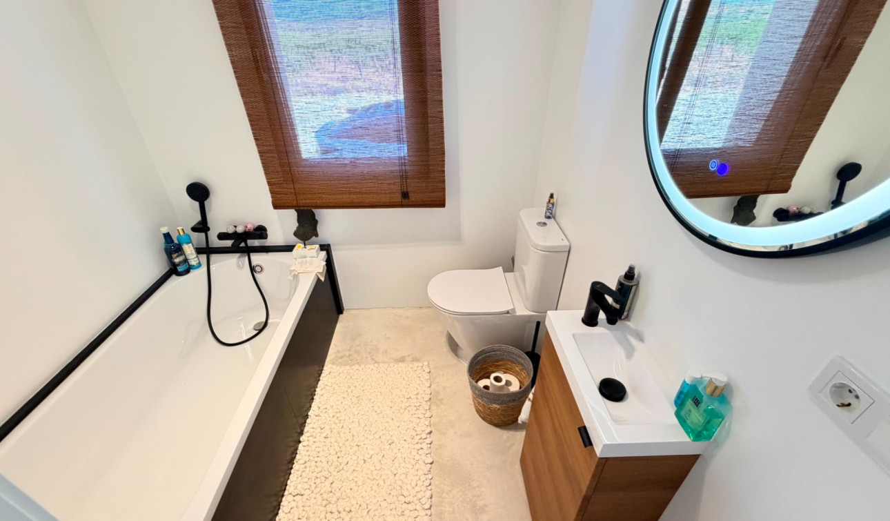 Resale - Detached Villa - Pinoso