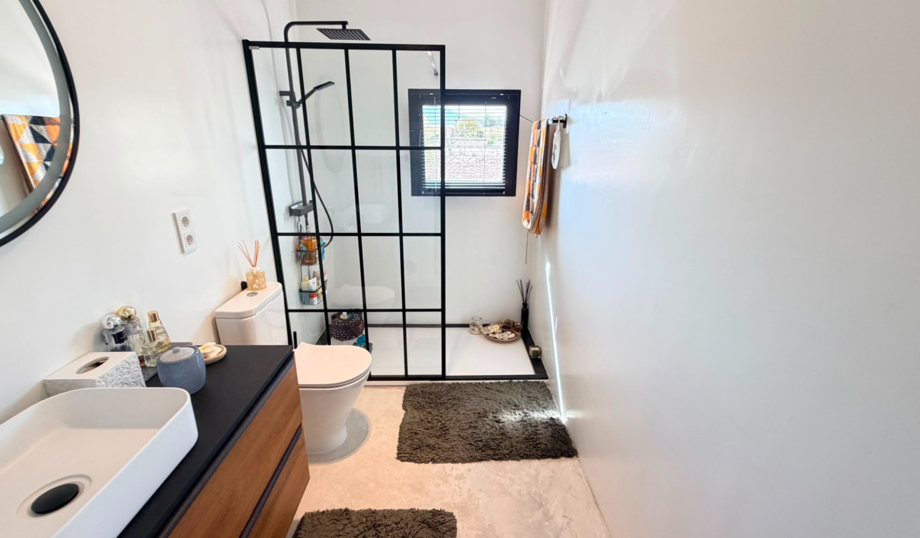 Resale - Detached Villa - Pinoso