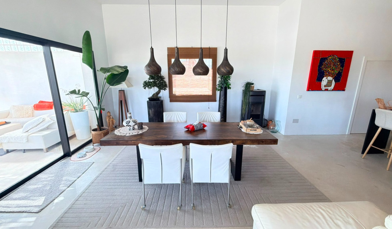Resale - Detached Villa - Pinoso