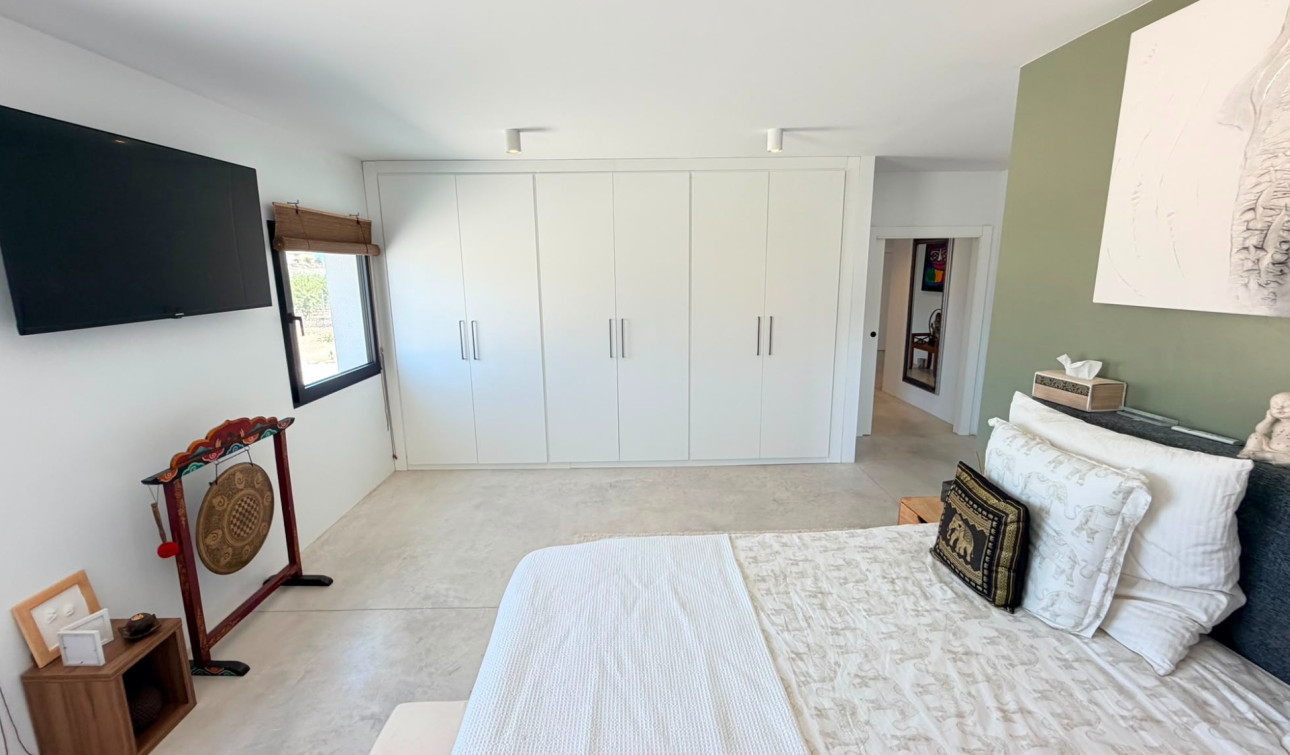 Resale - Detached Villa - Pinoso