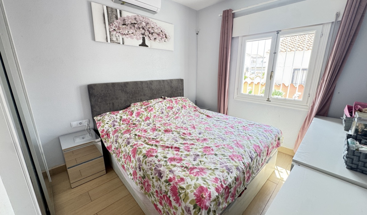 Resale - Detached Villa - Playa Flamenca - La Florida