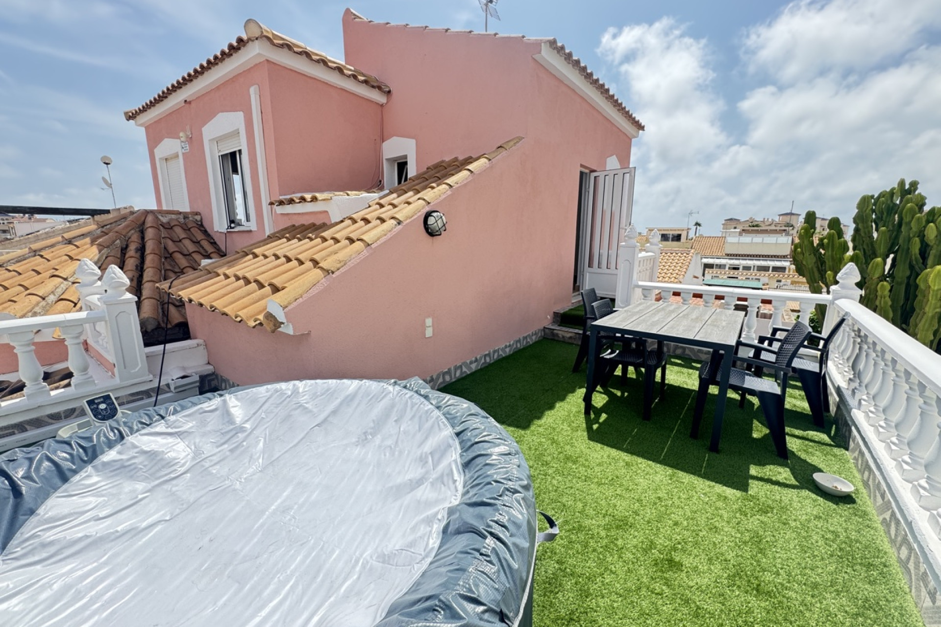 Resale - Detached Villa - Playa Flamenca - La Florida