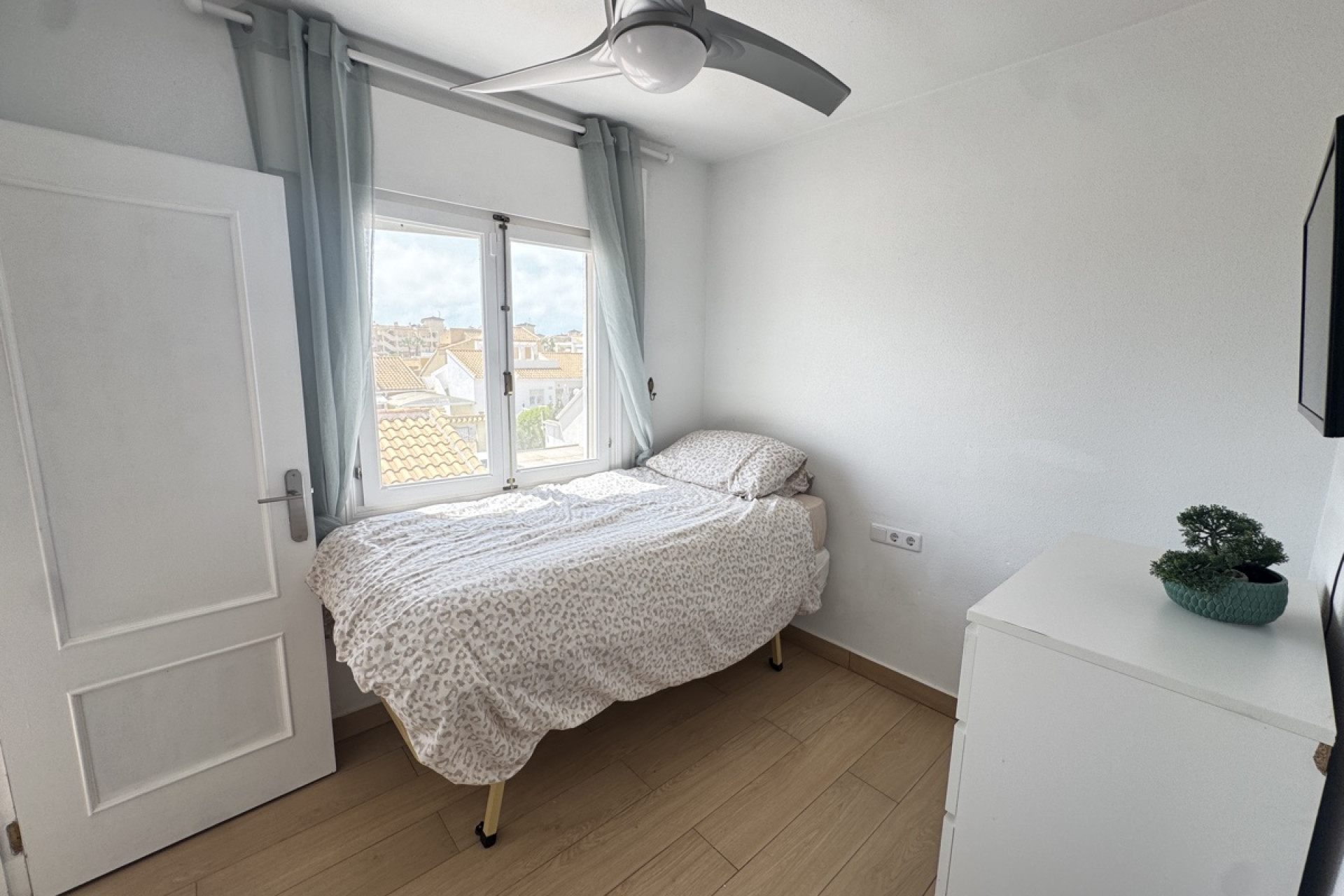 Resale - Detached Villa - Playa Flamenca - La Florida