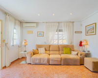 Resale - Detached Villa - Punta Prima