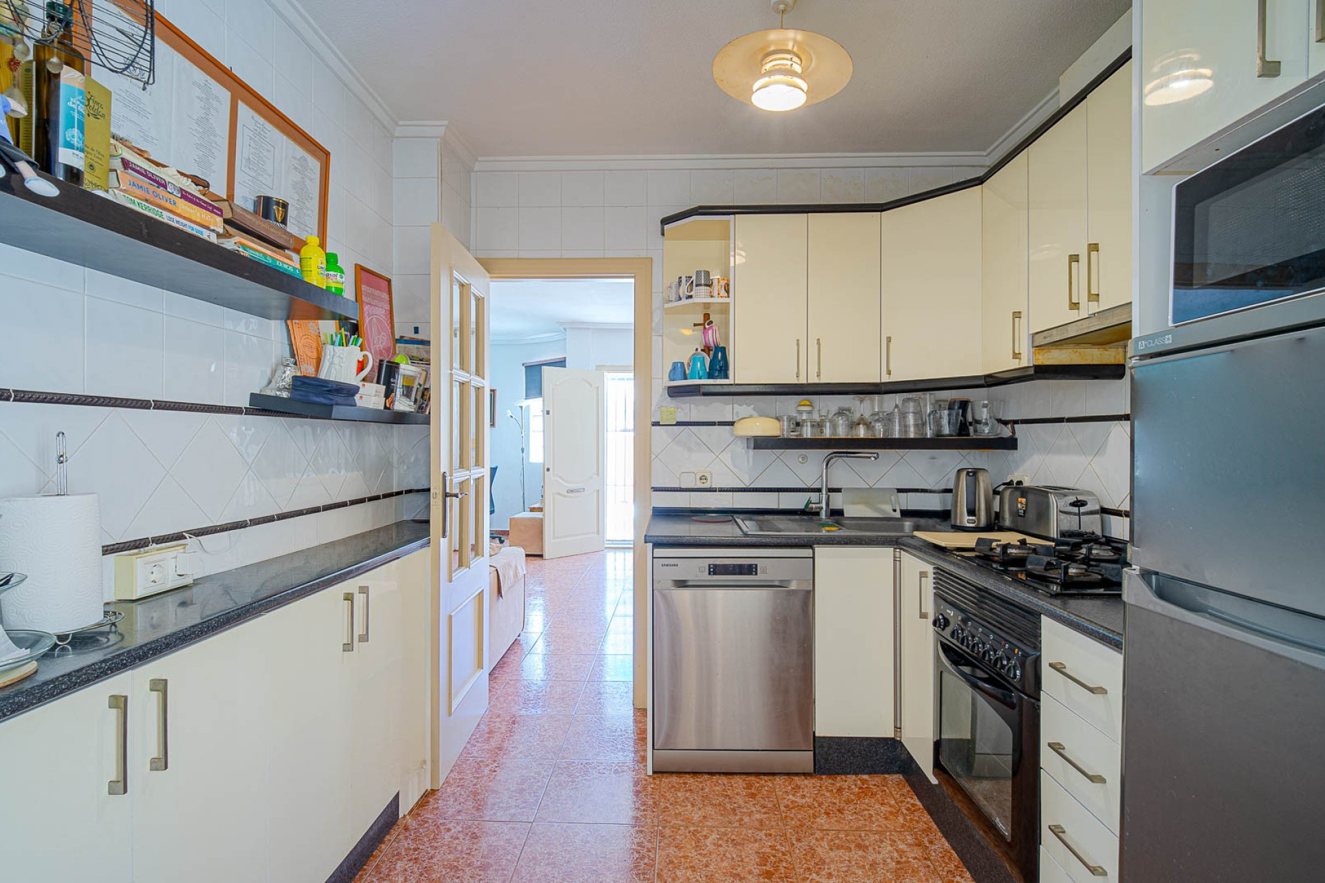 Resale - Detached Villa - Punta Prima
