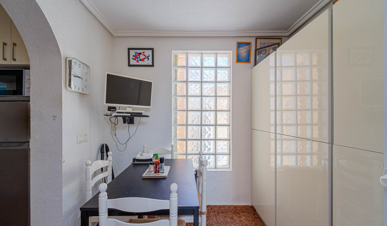 Resale - Detached Villa - Punta Prima