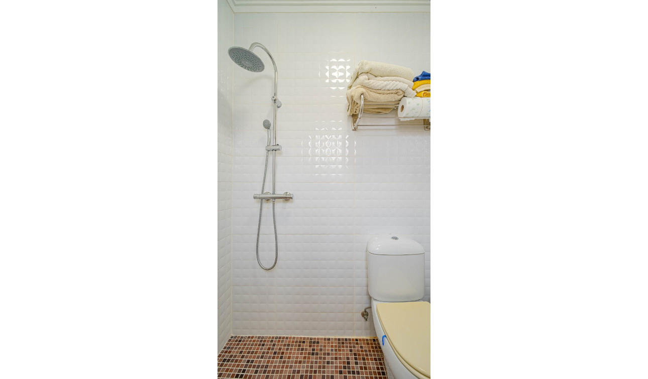 Resale - Detached Villa - Punta Prima