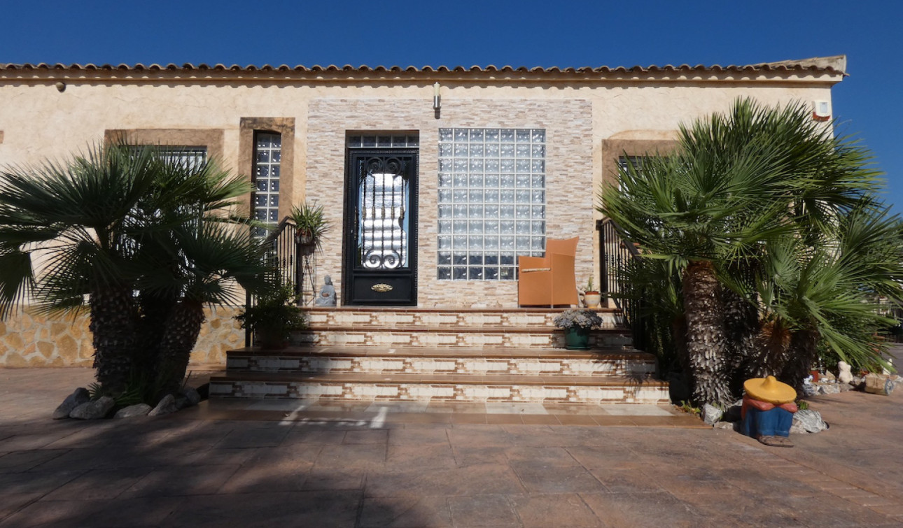 Resale - Detached Villa - Rafal