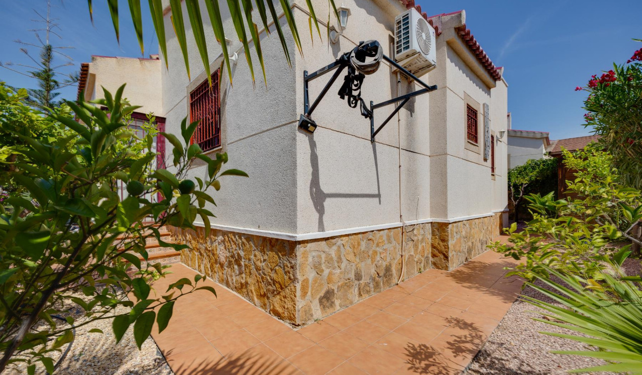 Resale - Detached Villa - San Fulgencio - La Marina