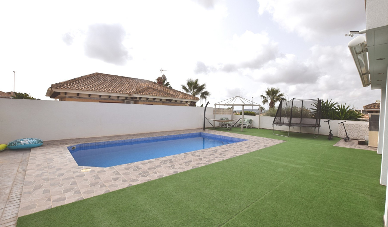 Resale - Detached Villa - San Fulgencio - La Marina