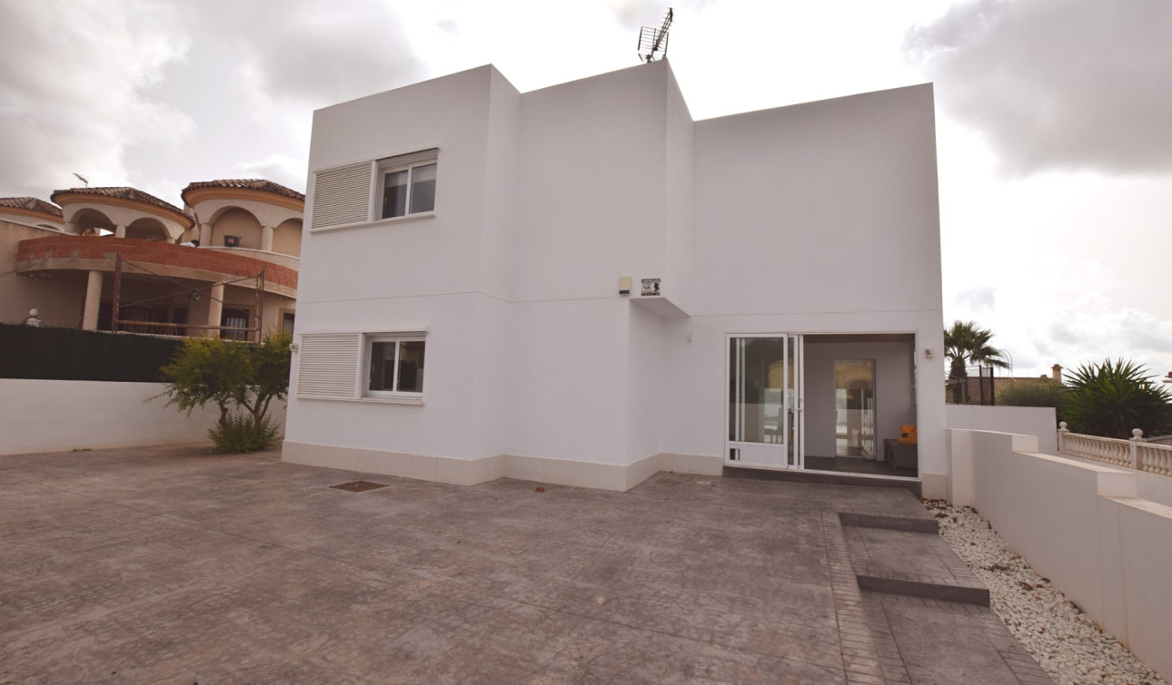 Resale - Detached Villa - San Fulgencio - La Marina