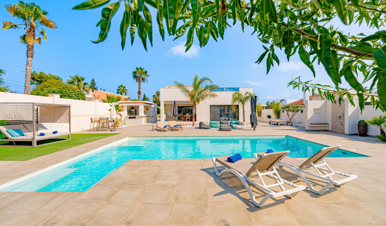 Resale - Detached Villa - San Fulgencio