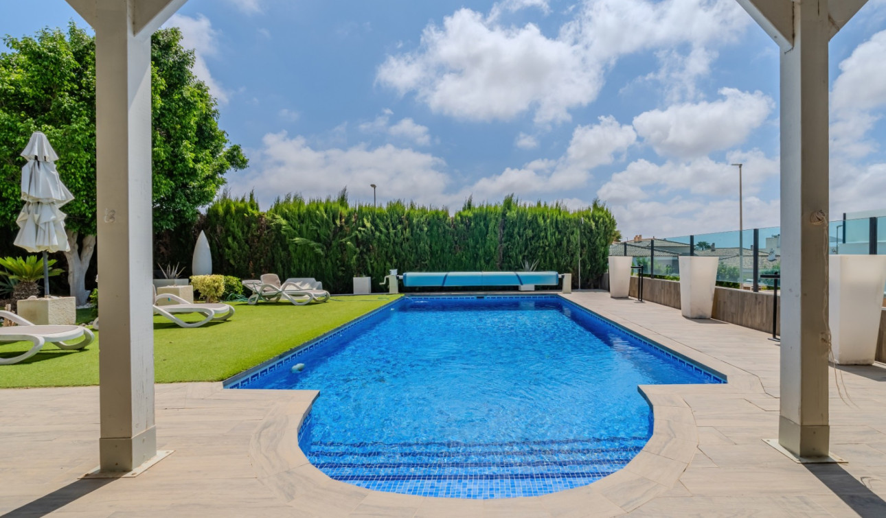 Resale - Detached Villa - San Fulgencio