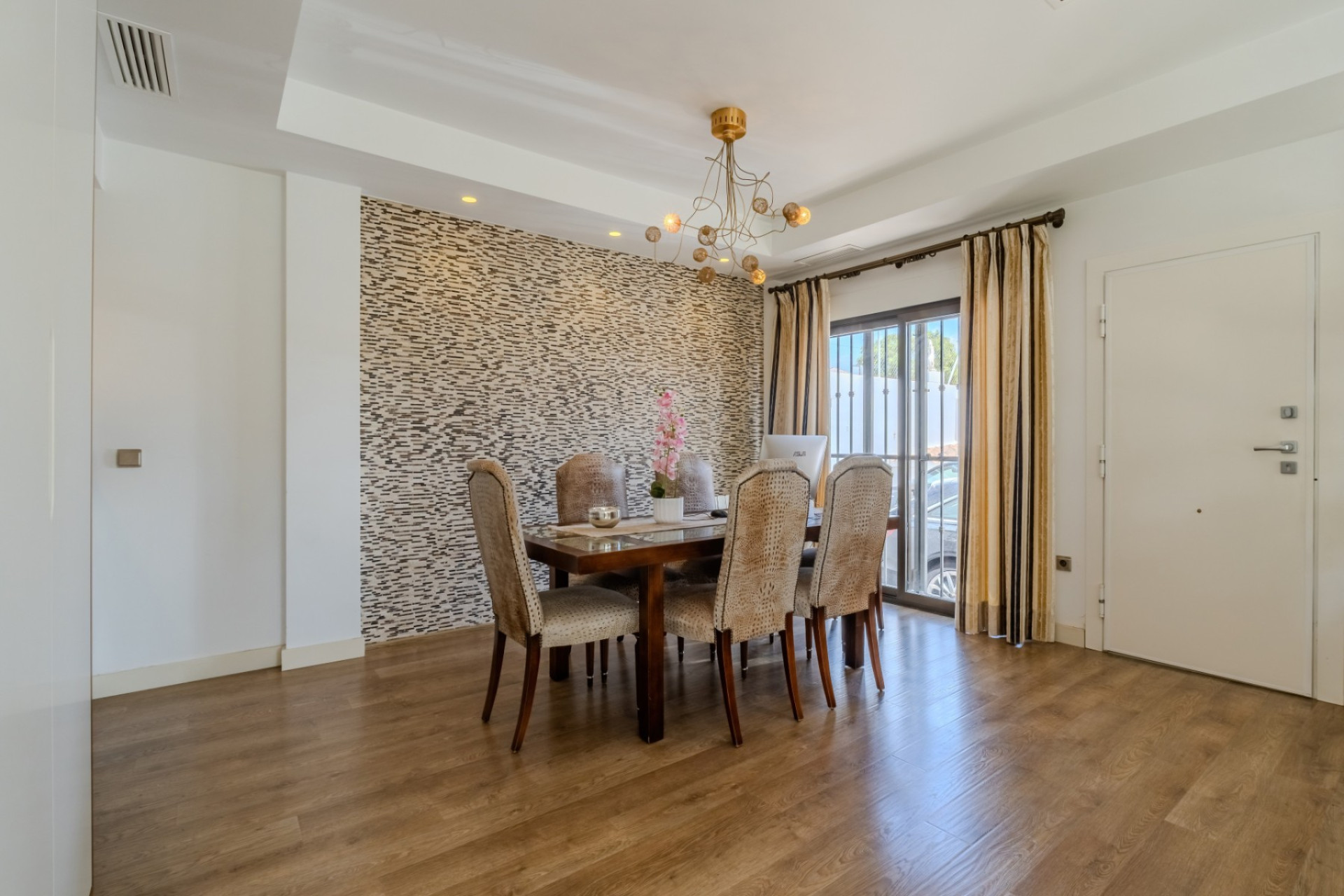 Resale - Detached Villa - San Fulgencio