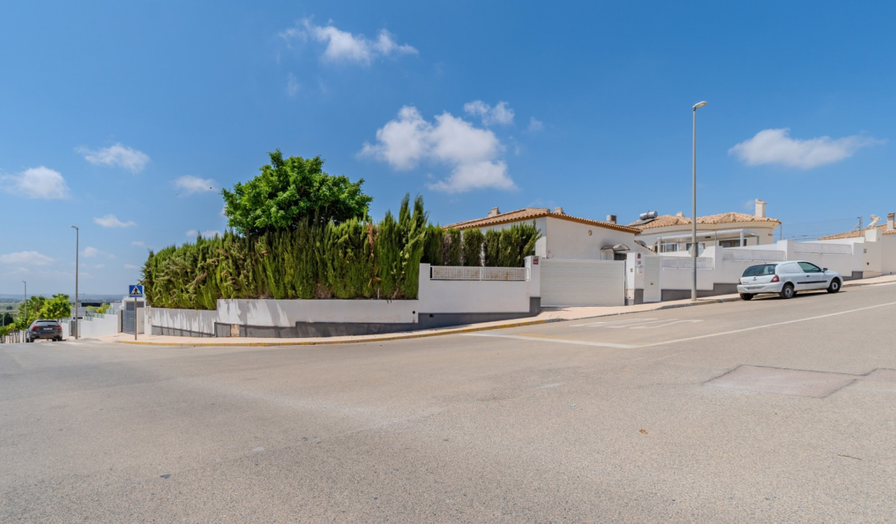 Resale - Detached Villa - San Fulgencio